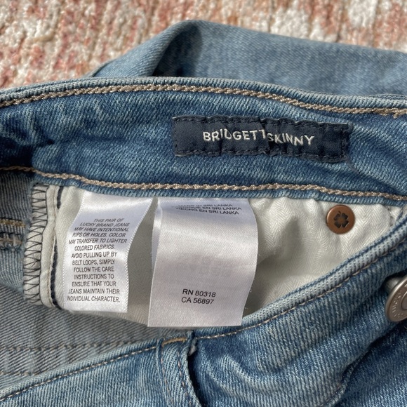 LAST CHANCE - Lucky Brand Ankle Jeans - Picture 5 of 9